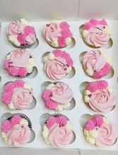 Load image into Gallery viewer, Deluxe Cupcakes