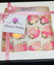 Load image into Gallery viewer, Deluxe Cupcakes